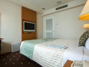 Hotel Boston Plaza Kusatsu 3*