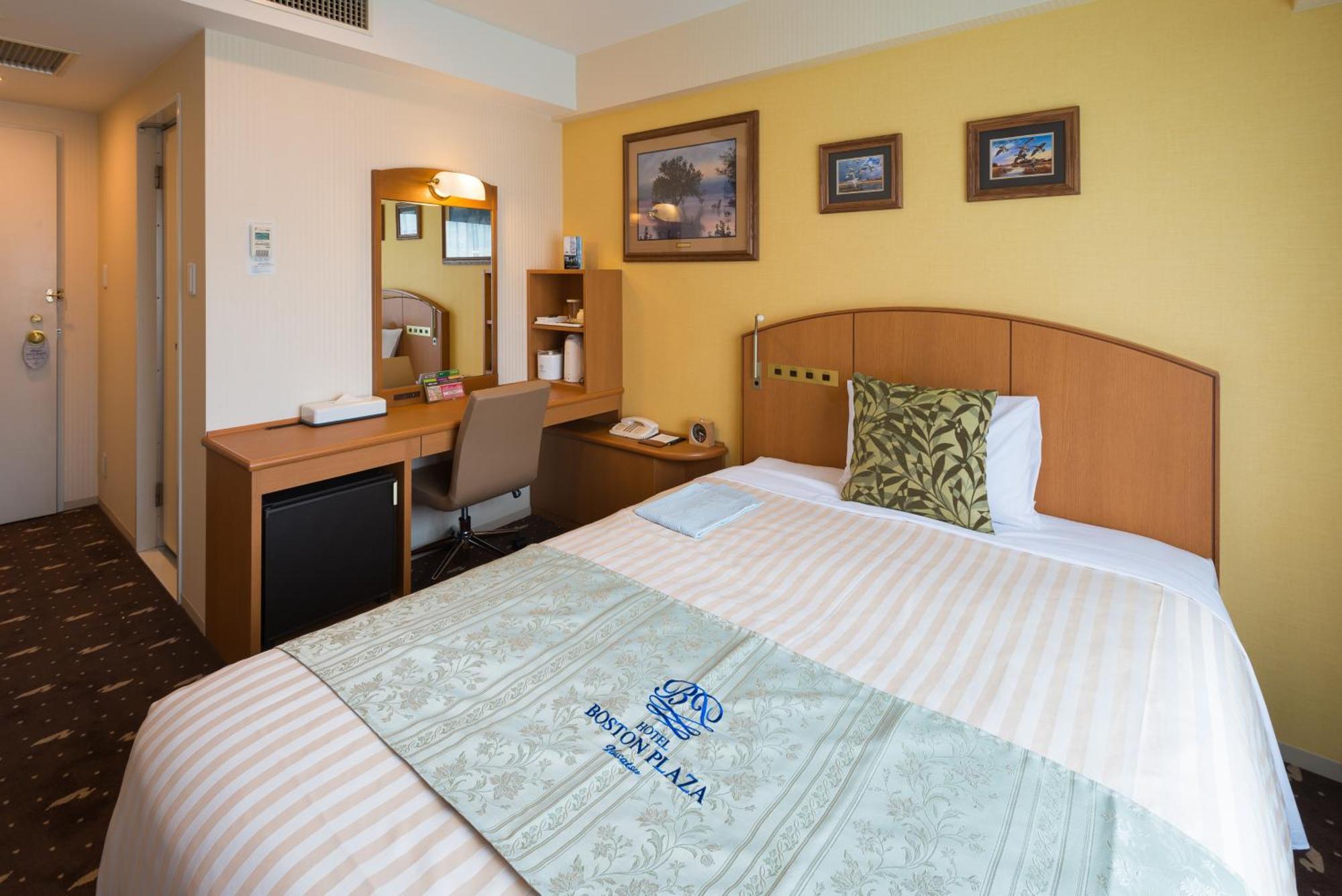 Boston Plaza Kusatsu 3*
